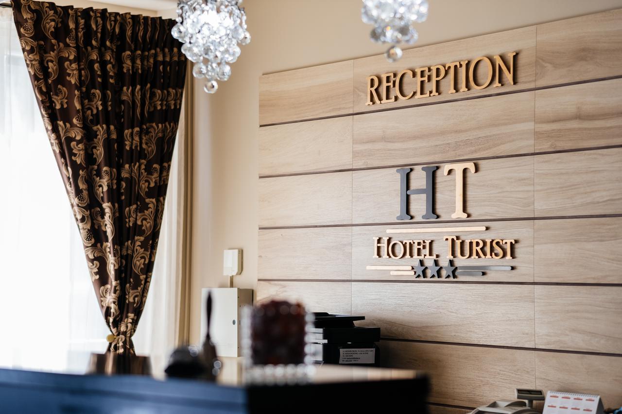 Hotel Turist Fălticeni Exteriér fotografie